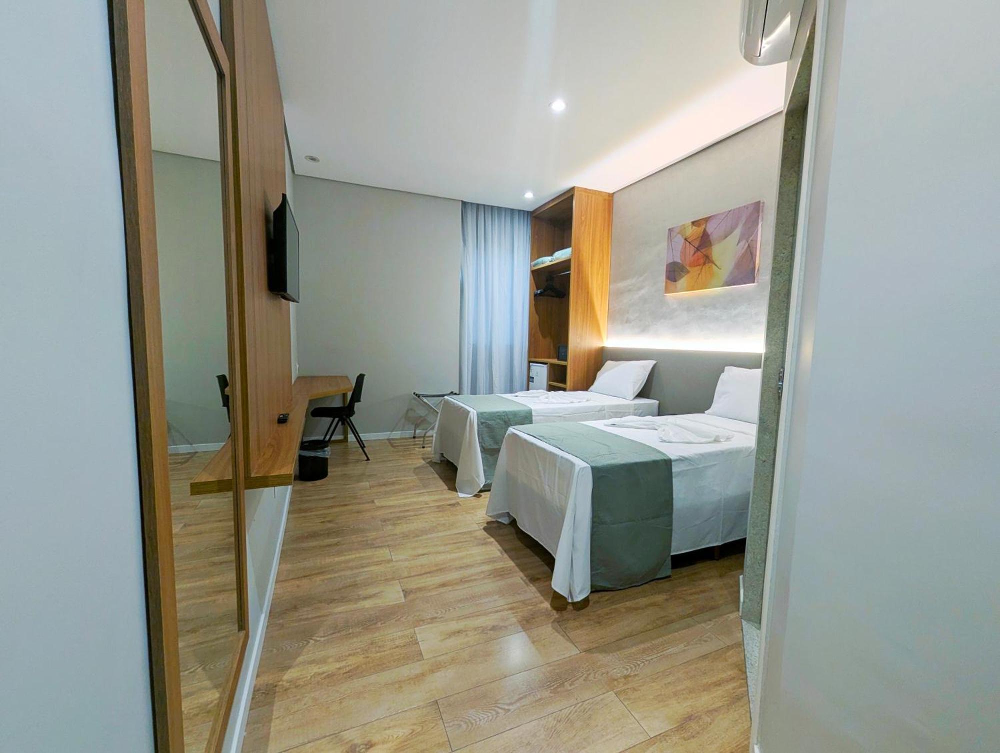 Hotel Jardim Iracema Teófilo Otoni Exterior foto